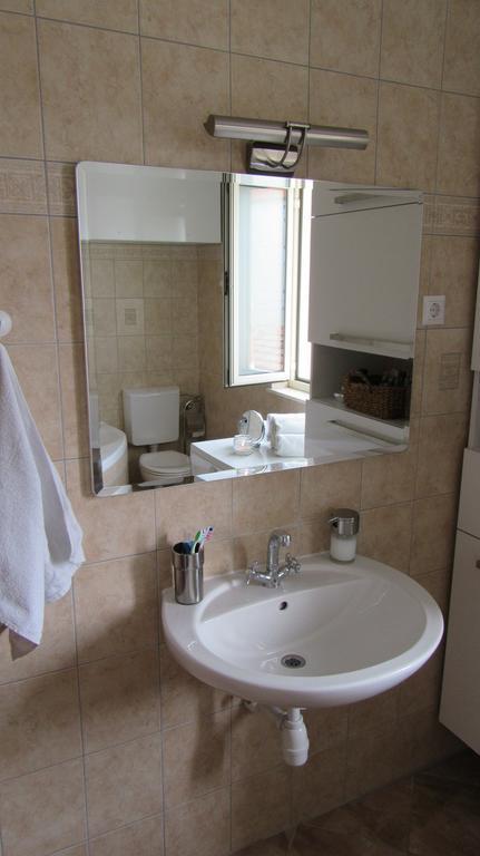 Mislav Apartment โตรกีร์ ภายนอก รูปภาพ